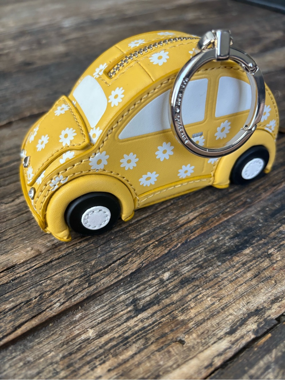 kate spade Yellow Daisy Car Keychain Coin Pouch